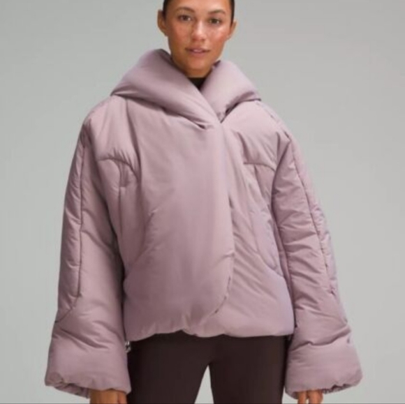 Lululemon Hooded Insulated Wrap in Heathered Purple Size 4 - Picture 2 of 13